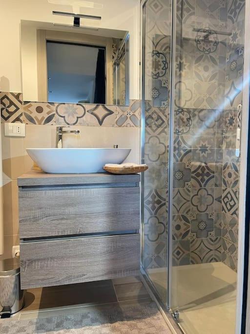 Appartement Mansarda Di Charme Con Vista à Turin Extérieur photo