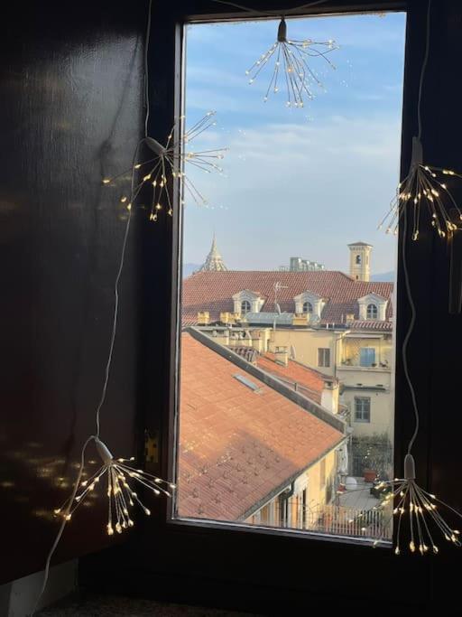Appartement Mansarda Di Charme Con Vista à Turin Extérieur photo
