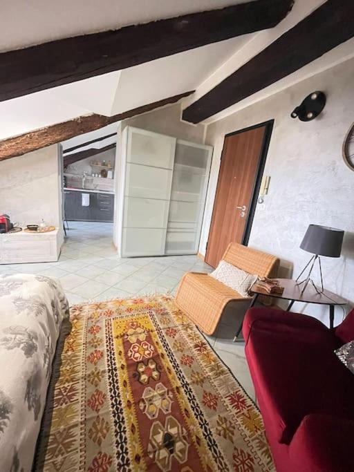 Appartement Mansarda Di Charme Con Vista à Turin Extérieur photo