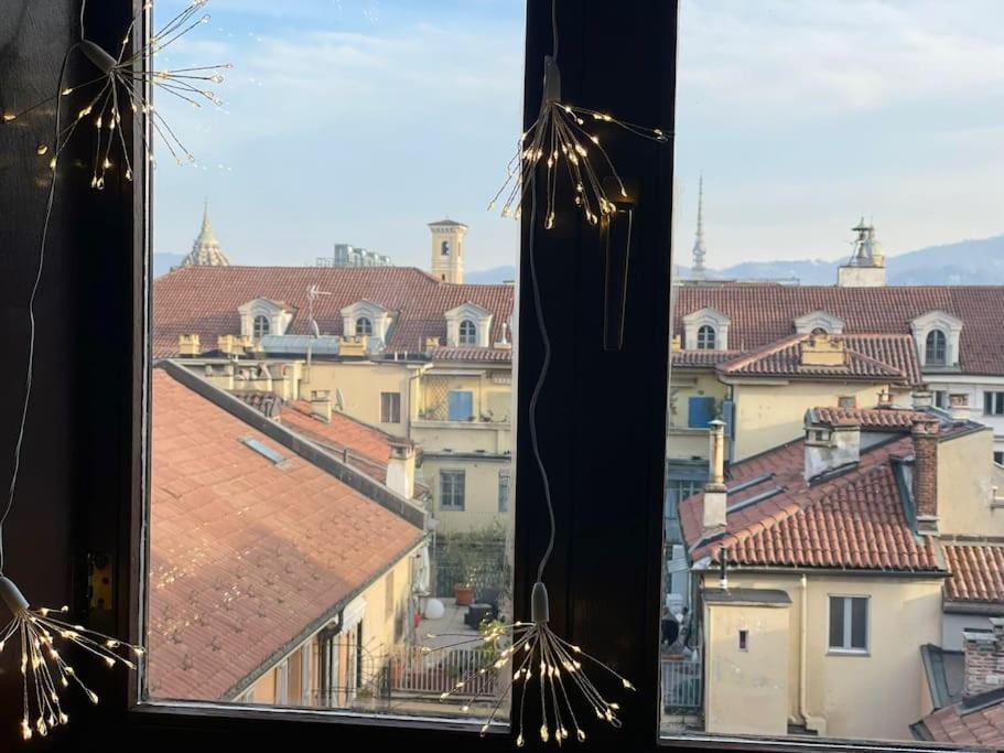 Appartement Mansarda Di Charme Con Vista à Turin Extérieur photo